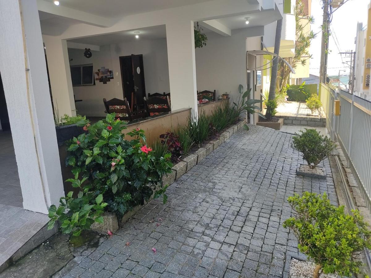 Residencial Pilati Apartman Bombinhas Kültér fotó